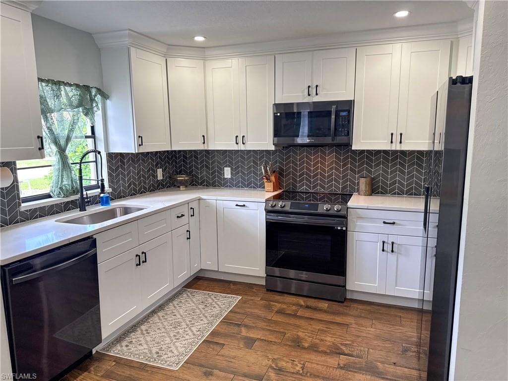 1019 Wyomi DR-28
