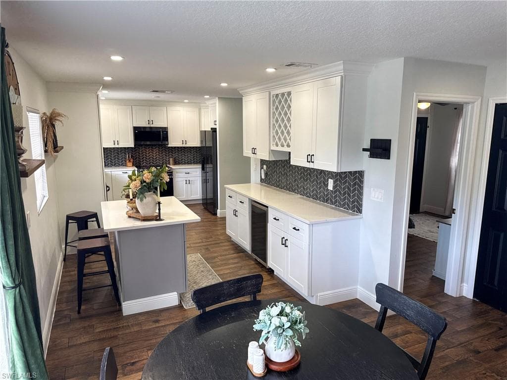 1019 Wyomi DR-5