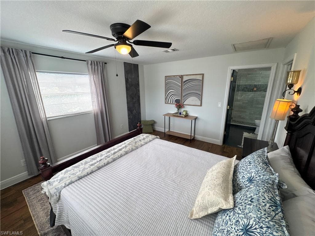 1019 Wyomi DR-10