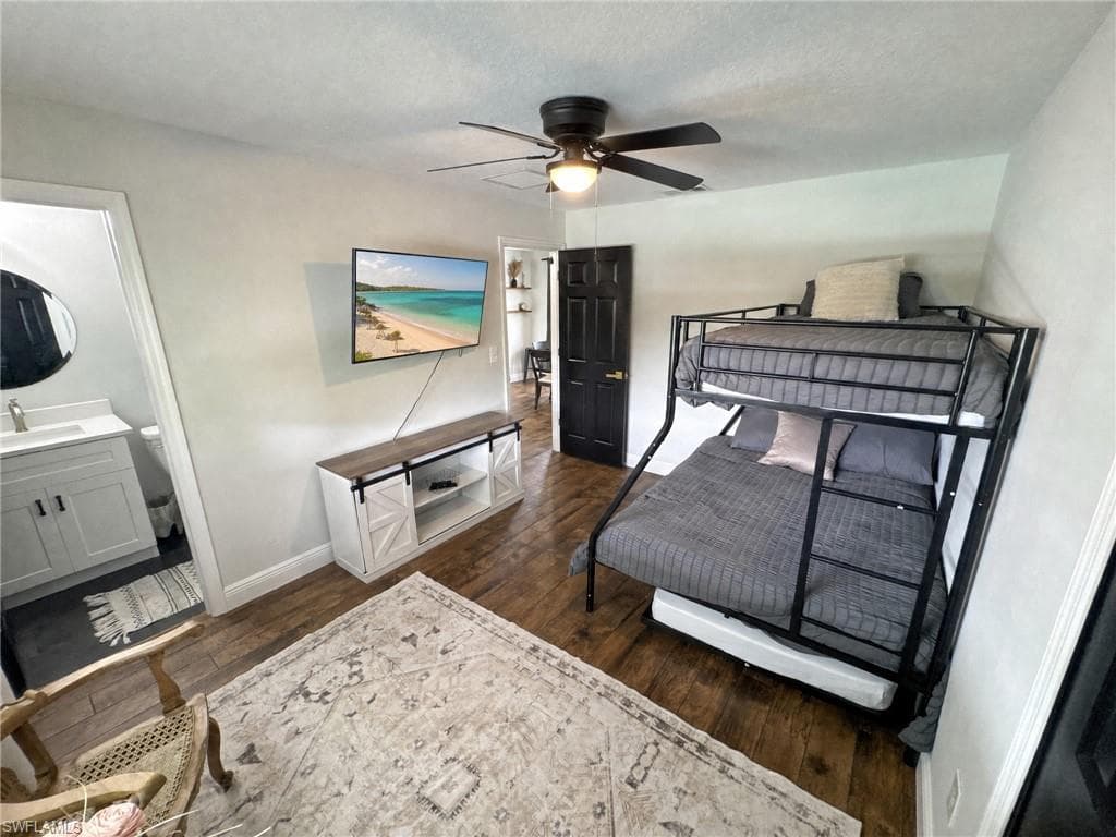 1019 Wyomi DR-15