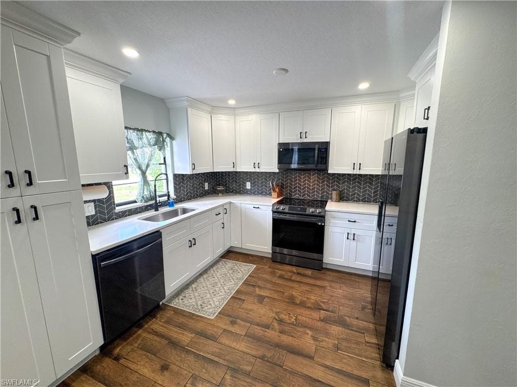 1019 Wyomi DR-4