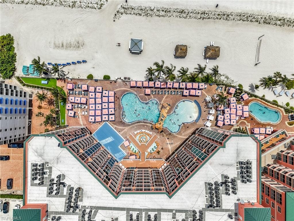 200 Estero BLVD P03-32