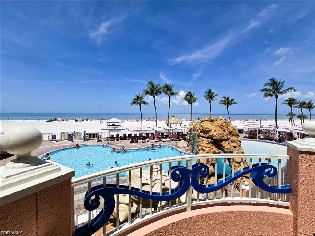 200 Estero BLVD P03-35