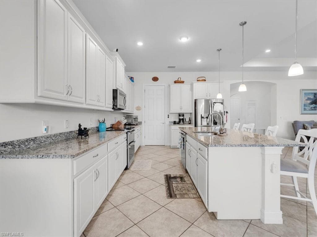 3271 Baravaldo CIR-13