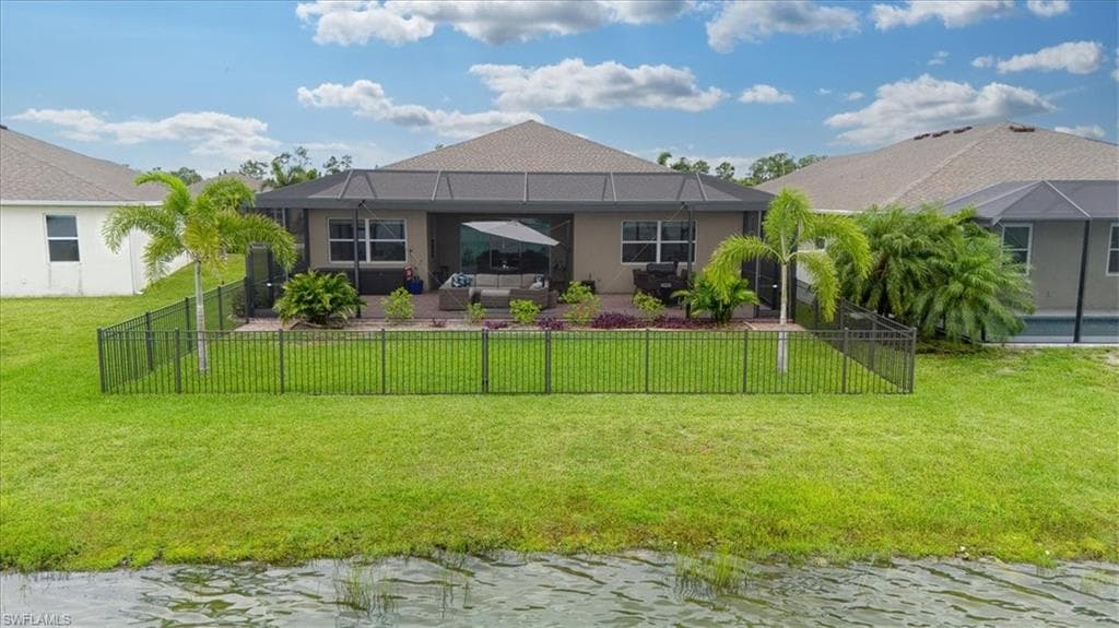 3271 Baravaldo CIR-43