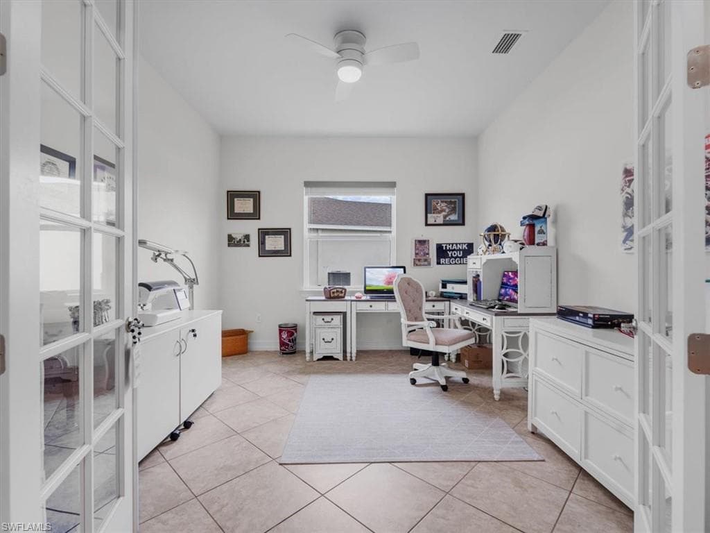3271 Baravaldo CIR-24