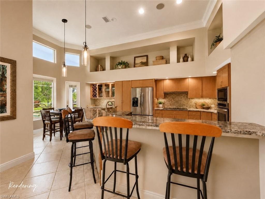 8160 Glenfinnan CIR-23