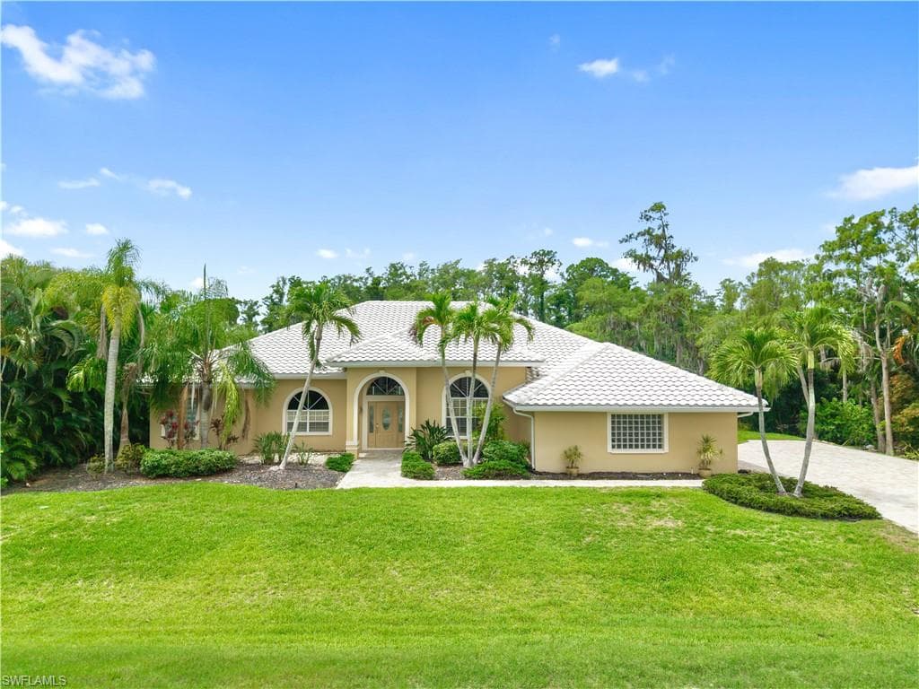 8160 Glenfinnan CIR-47