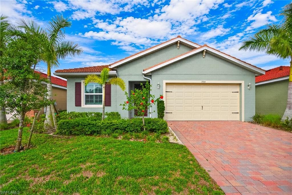 3944 Crosswater DR-2