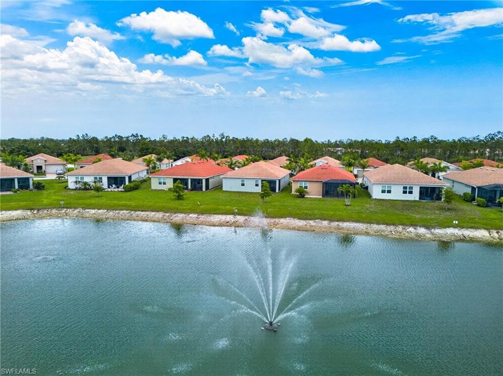 3944 Crosswater DR-36