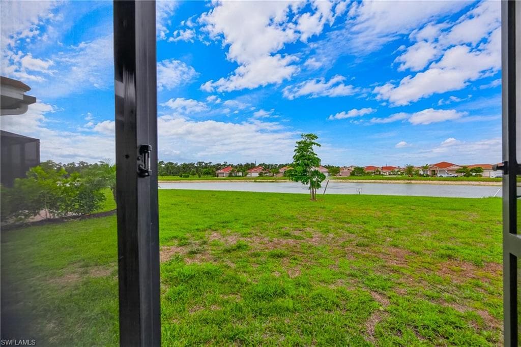 3944 Crosswater DR-37