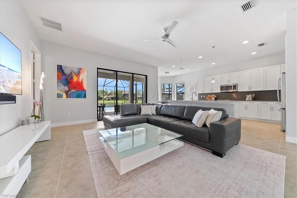 3264 Pacific DR-13
