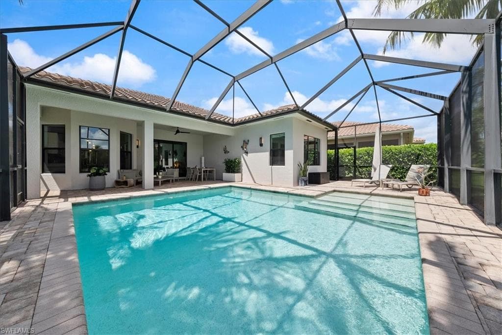 3264 Pacific DR-4