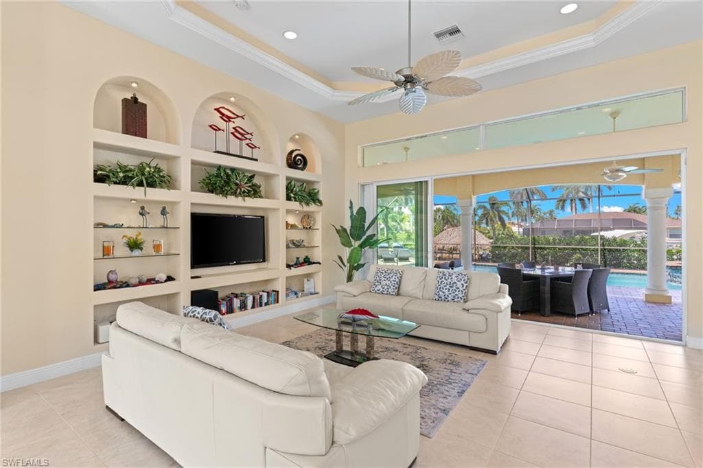 3522 19th AVE-9