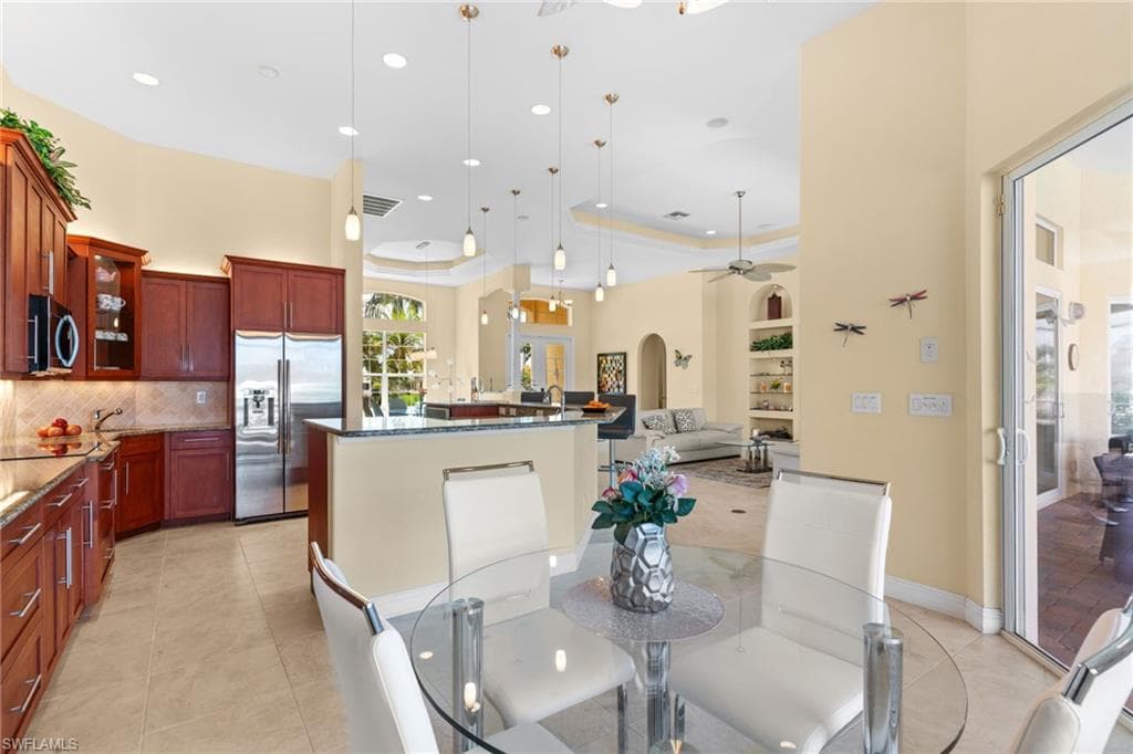 3522 19th AVE-19