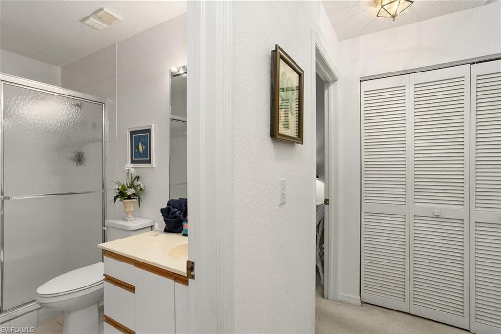 81 EMERALD WOODS DR M8-13