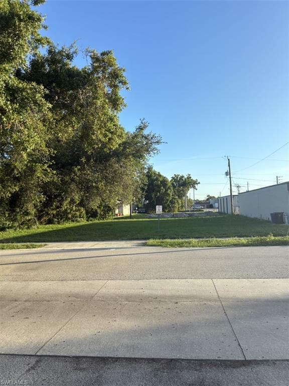 1925 Suwanee AVE-3