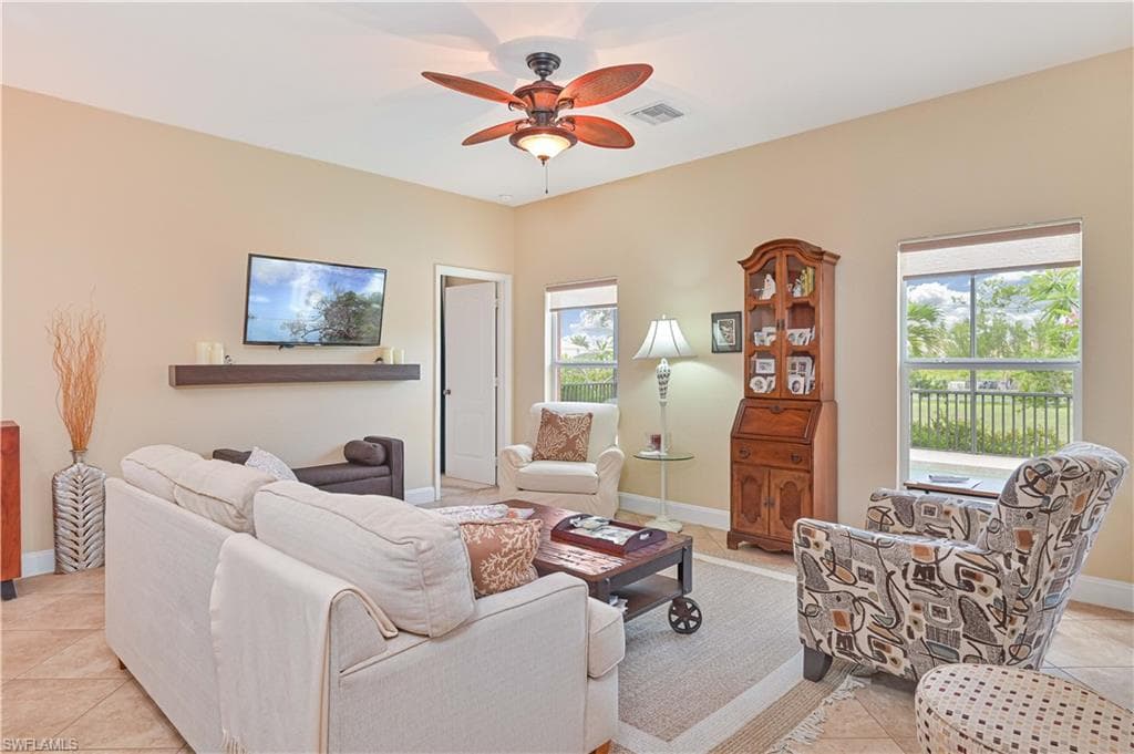 8701 Banyan Bay BLVD-14