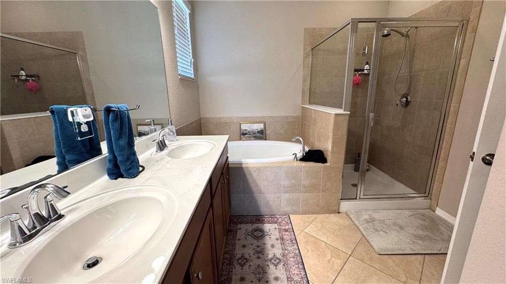 13561 Villa Di Preserve LN-11