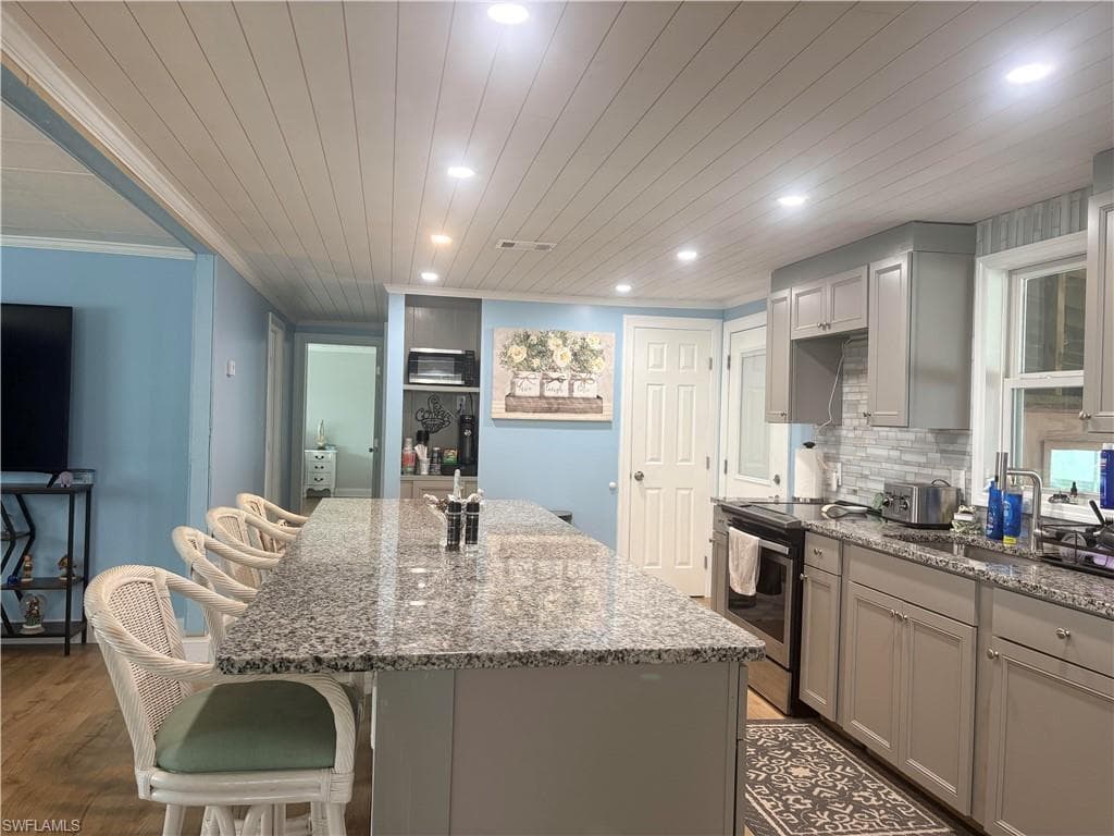 2781 Indianwood DR-12