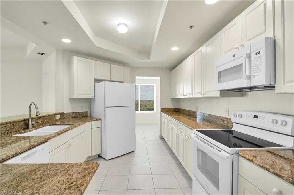 2743 1st ST 1006-14