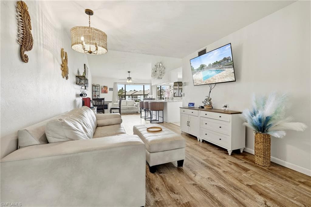 5830 Trailwinds DR 824-3