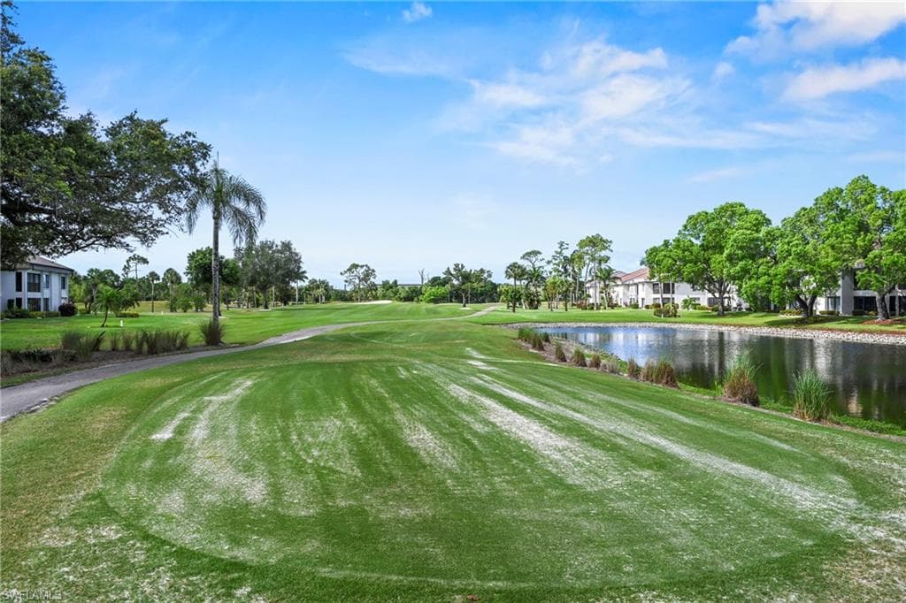 5830 Trailwinds DR 824-38