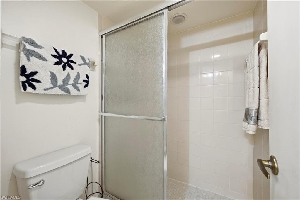 5830 Trailwinds DR 824-21