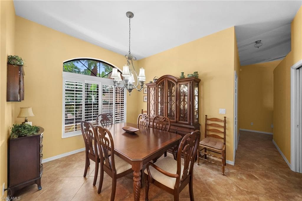 22643 WESTBRIDGE CT-5