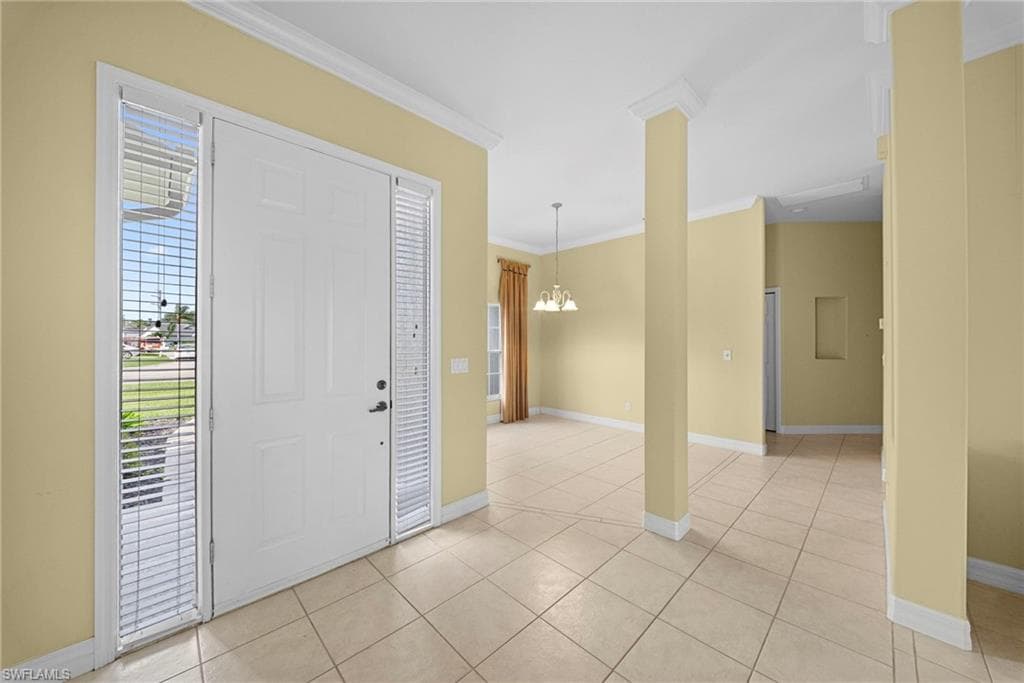 22777 FOUNTAIN LAKES BLVD-9