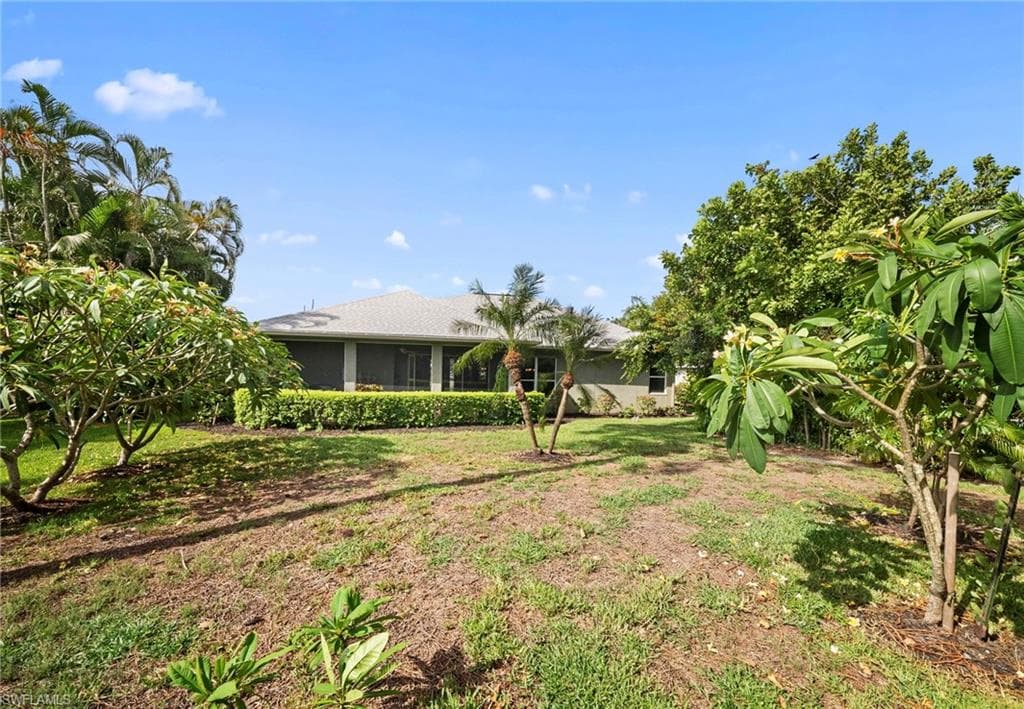 22777 FOUNTAIN LAKES BLVD-29