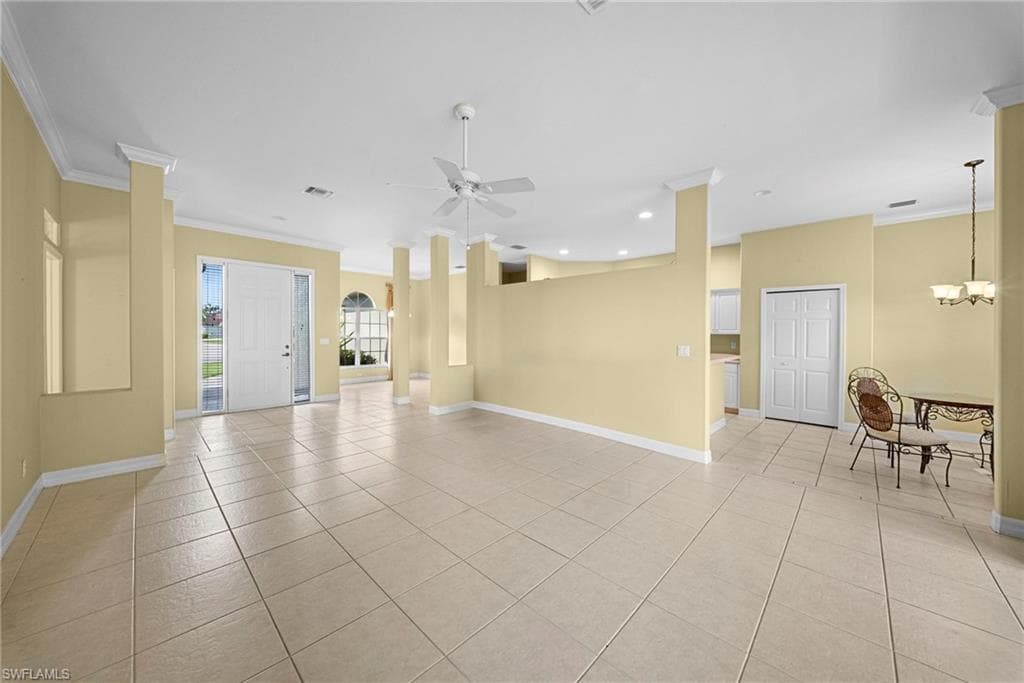 22777 FOUNTAIN LAKES BLVD-4