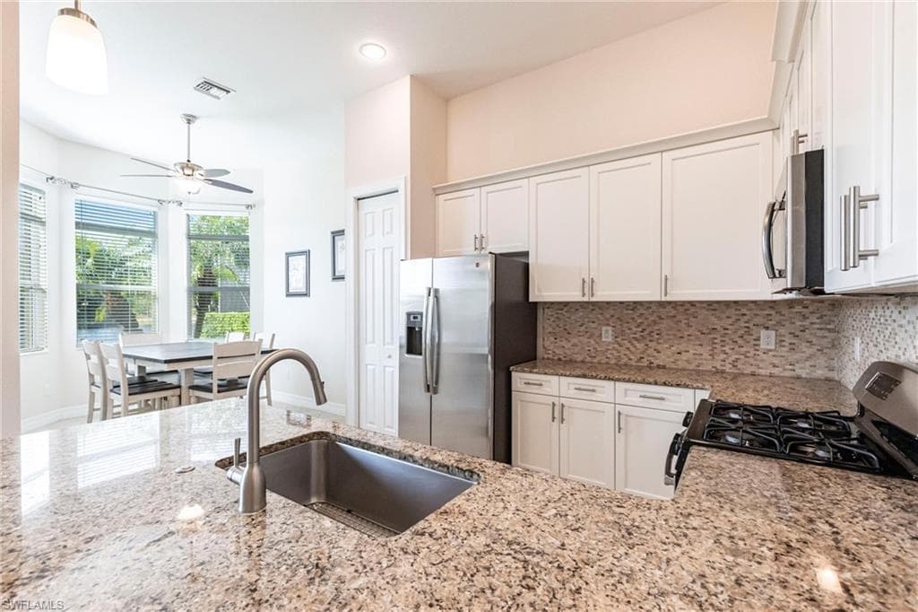 13730 Willow Haven CT-13
