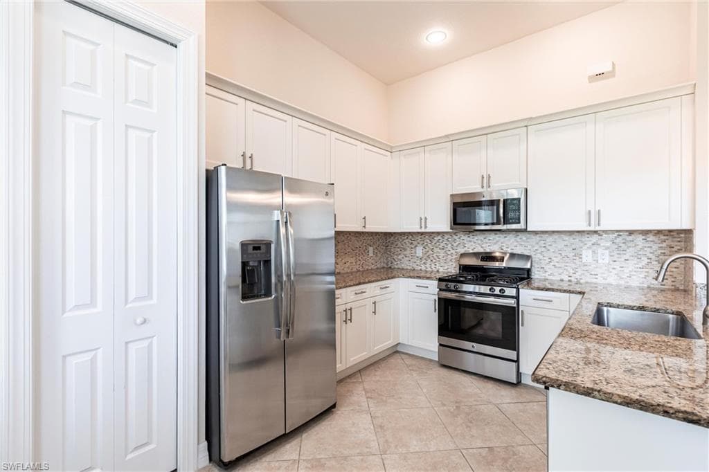 13730 Willow Haven CT-14