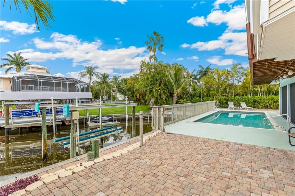 4692 Spring Creek DR-36