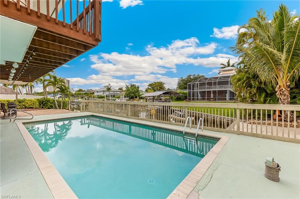 4692 Spring Creek DR-34