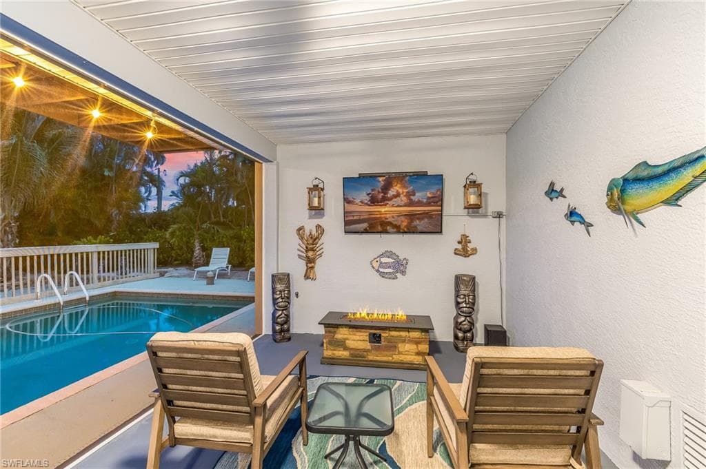 4692 Spring Creek DR-33
