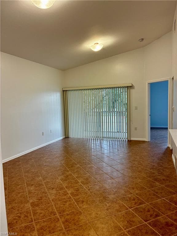 15401 Bellamar CIR 621-6