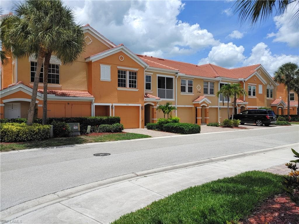1788 Concordia Lake CIR 2703-14