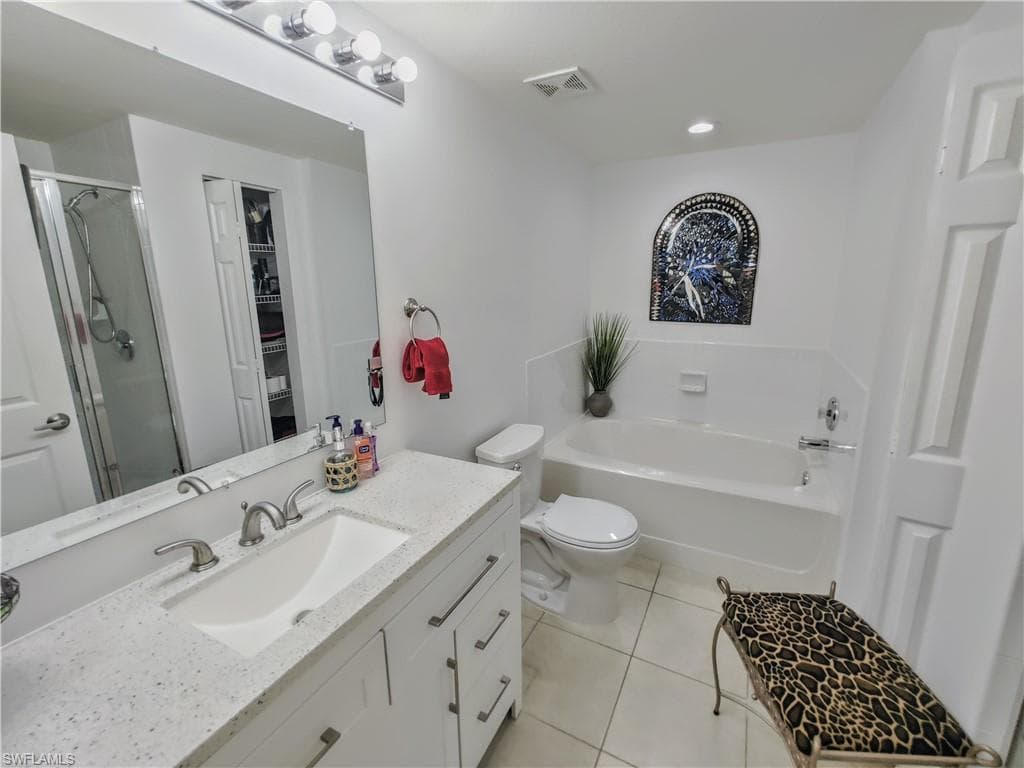 1788 Concordia Lake CIR 2703-19