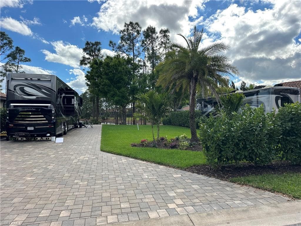 13881 Golden Palms CIR-5