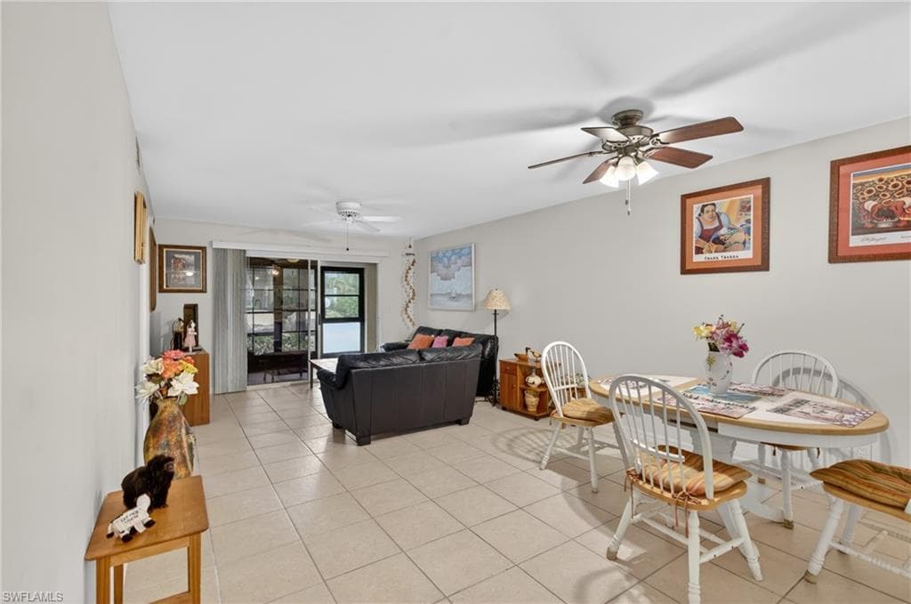 5725 Foxlake DR 5-9