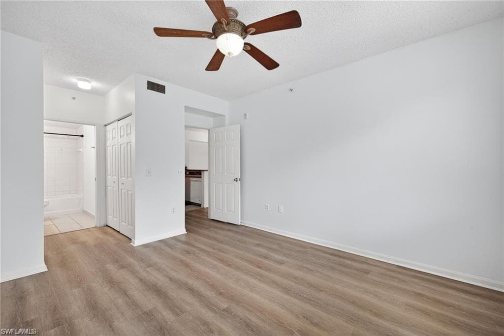 1200 Reserve WAY 105-14