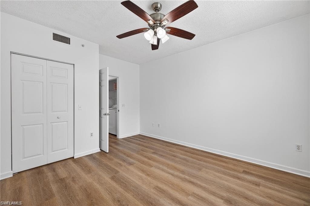 1200 Reserve WAY 105-19