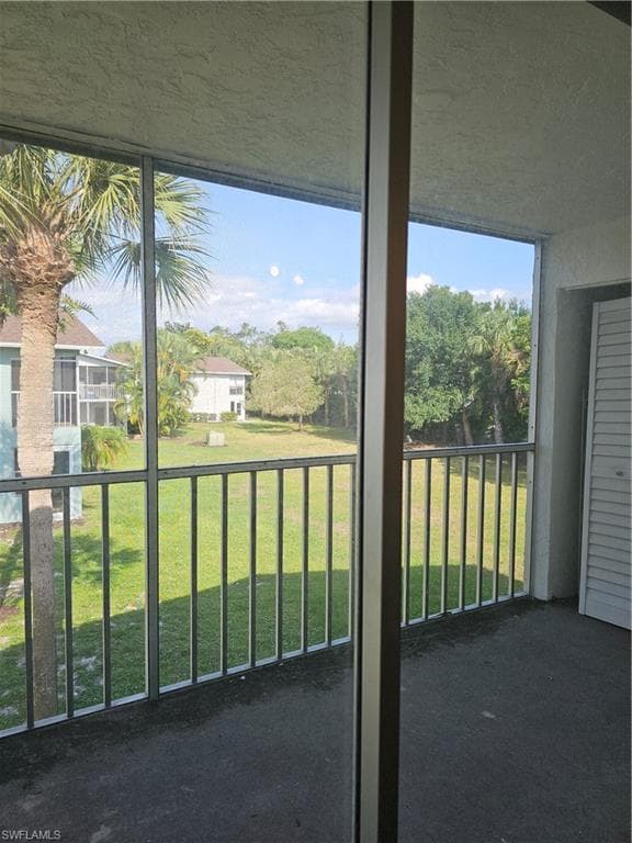 8101 Country RD 201-17