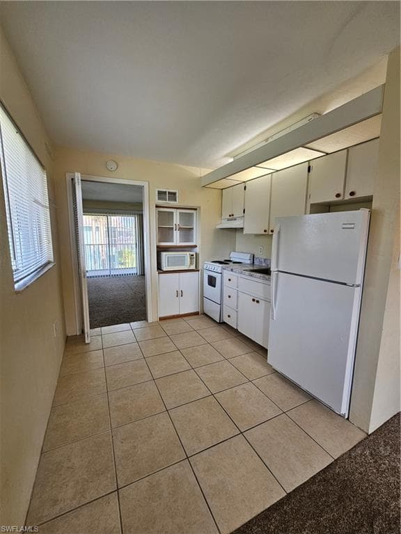 8101 Country RD 201-7