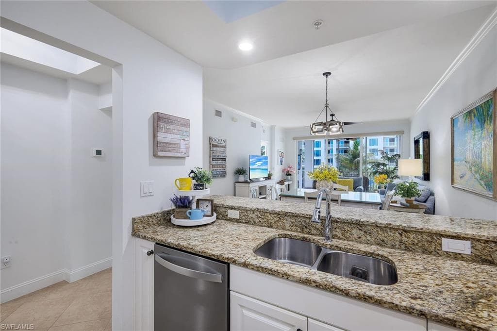 3901 Kens WAY 3306-17