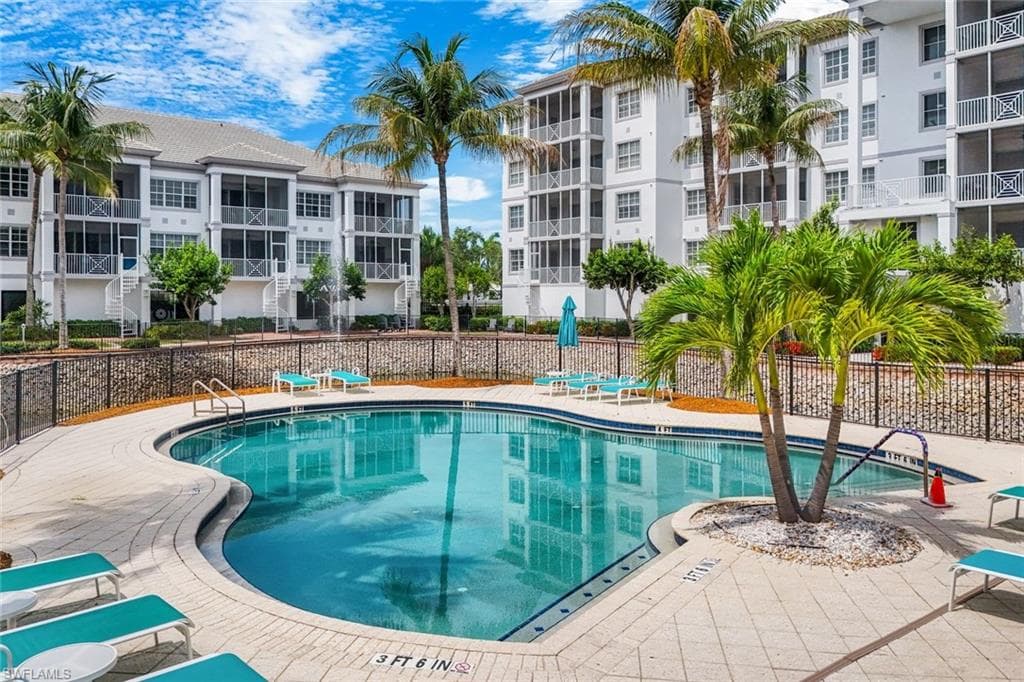 3901 Kens WAY 3306-10