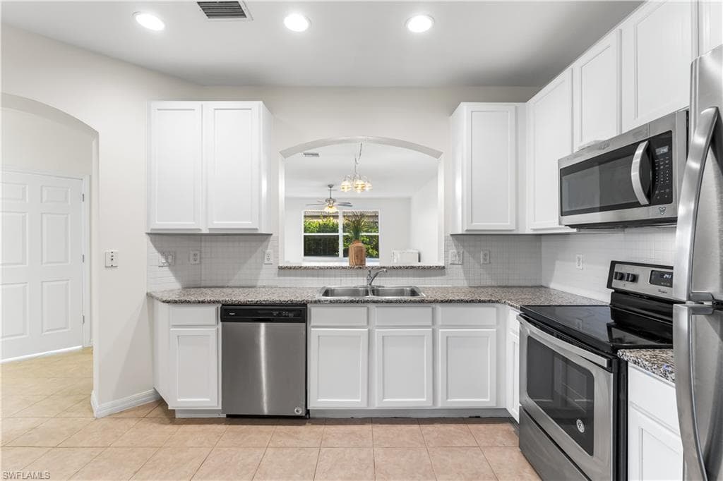 17513 Cherry Ridge LN-3