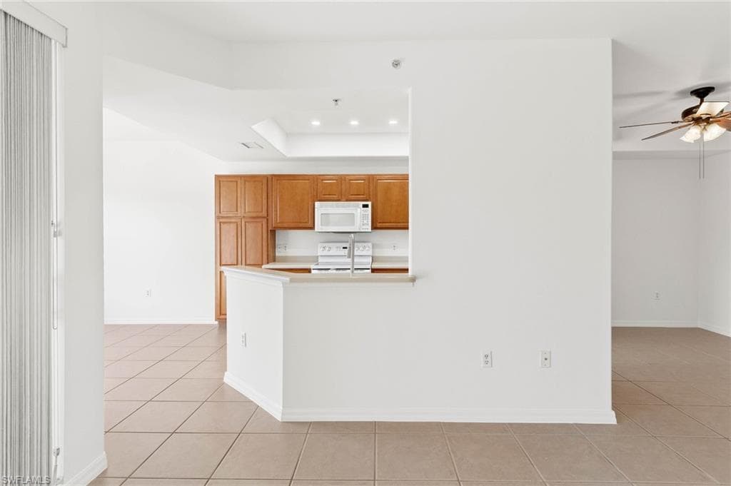 11661 Navarro WAY 1704-12